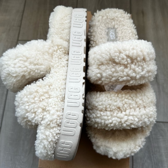 Ugg Sandals | Ugg Platform Sandal Slides Fuzzy Fur | Color: Natural | Size: 8 - Picture 2 of 6